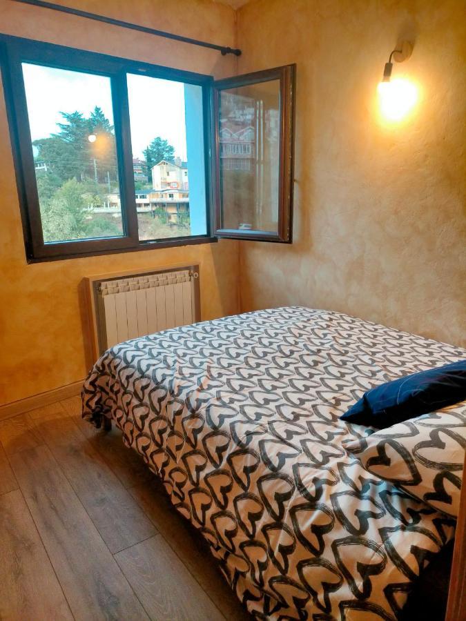 Apartamento Rural Miraflores de la Sierra Exterior photo